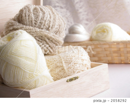 毛糸玉【編み物イメージ】【ナチュラルテイスト】(横) 毛糸玉【編み物イメージ】【ナチュラルテイスト】(横) 2058292