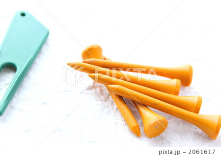 ゴルフのティ 2061617