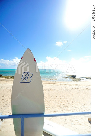 サーフボードと海 サーフボードと海 2066227