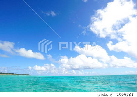 与論島の百合ヶ浜 2066232