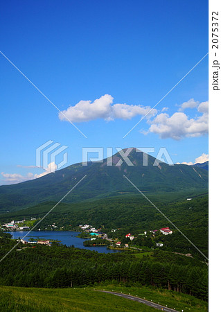 蓼科山と白樺湖 蓼科山と白樺湖 2075372