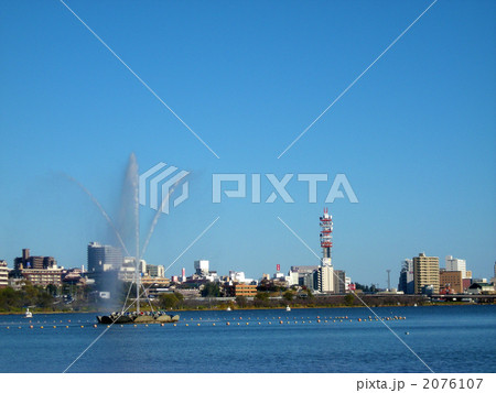 水戸市と千波湖 2076107