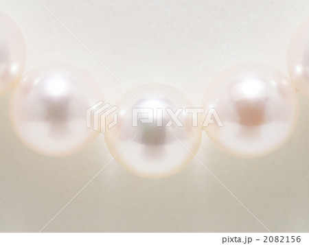 あこや真珠の９mmネックレス　中心部クローズアップ。 2082156