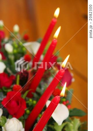 アドベント(待降節)4週目 キリスト教会のクリスマス装飾 アドベント(待降節)4週目 キリスト教会のクリスマス装飾 2082300