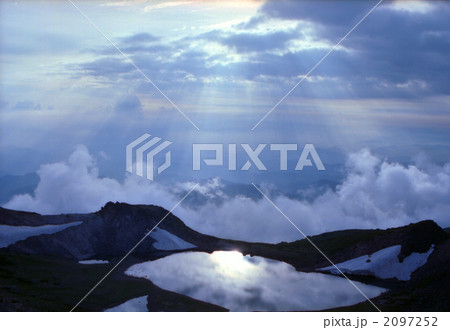 光芒の山上湖　権現池 2097252