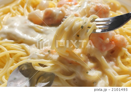 クリームパスタ 2101493