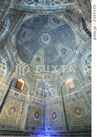 シャーヒズィンダ廟群シャーディムルク・アカ廟 2104335