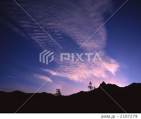 鏡池より槍ヶ岳 鏡池より槍ヶ岳 2107279