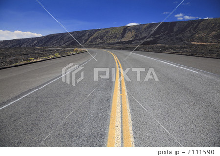 ハワイ島のチェーン・オブ・クレーターズ・ロードとホーレイ・パリ 2111590