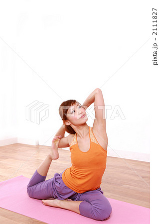 ハトのポーズ ハトのポーズ 2111827