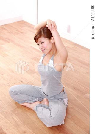 体操　ストレッチ 2111980