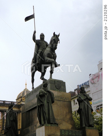 聖ヴァーツラフの騎馬像（チェコ・プラハ） 2120296