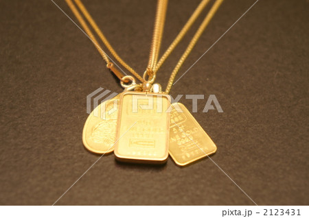 純金インゴットのネックレス 2123431