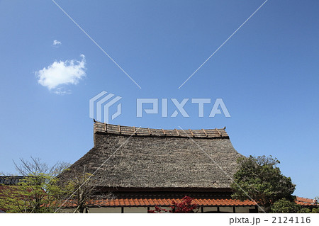 茅葺き屋根 2124116