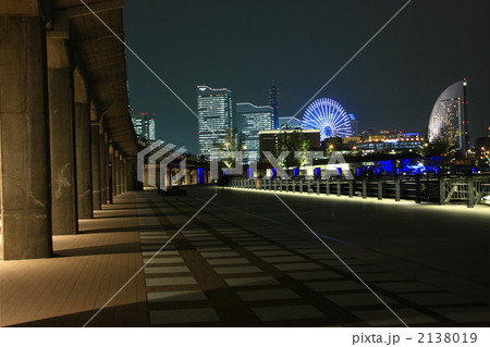 横浜みなとみらい象の鼻パーク 2138019