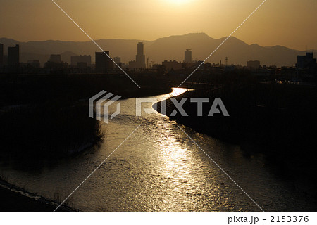 輝く川 2153376