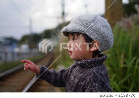 線路と子供 線路と子供 2153770