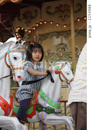 リヤドロ メリーゴーランドに乗る少女 刻印あり リヤドロ