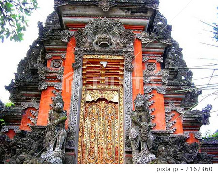 ウブドのヒンズー教寺院（バリ島） 2162360