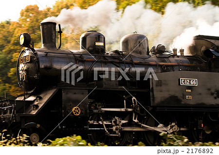 走る蒸気機関車 2176892