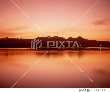 荒川の夜明け 2177447