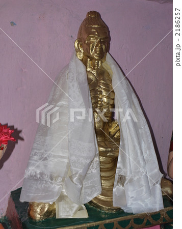 インド・スジャータ村の苦行仏 2186257