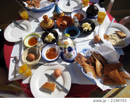 アフリカのモロッコでの朝食 アフリカのモロッコでの朝食 2190703