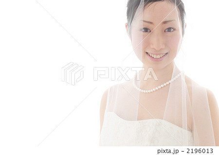 新婦一人イメージ(ベールかける) 新婦一人イメージ(ベールかける) 2196013