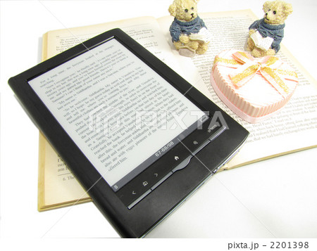 電子書籍と本 2201398