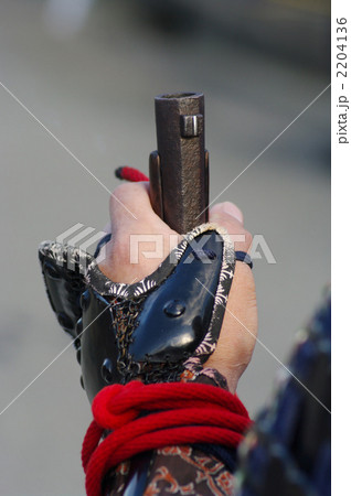 火縄銃を持つ手 2204136