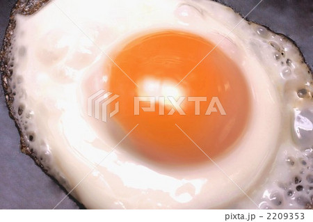 目玉焼き（カリッと焦げ目をつけて） 2209353