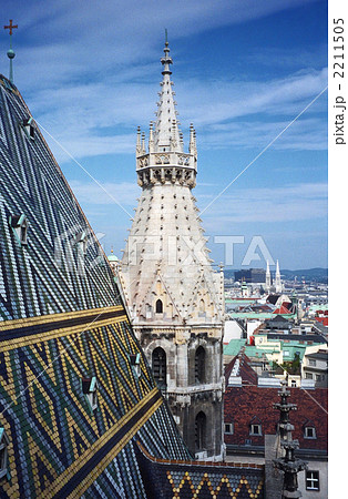 ウィーンシュテファン寺院 2211505