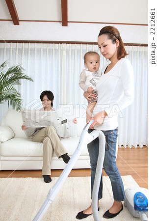 無関心な夫 無関心な夫 2212661