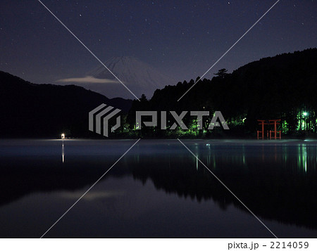 闇夜の富士山 2214059