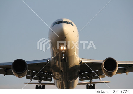 2215726