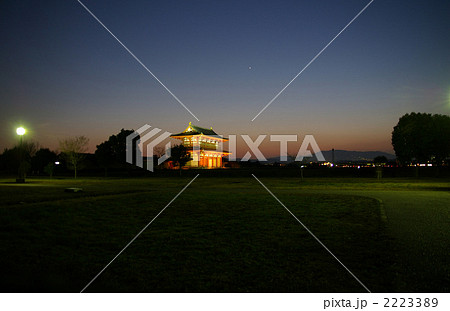 平城宮跡の朱雀門 2223389