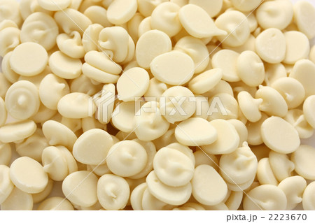 ホワイトチョコレートチップス 2223670