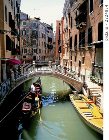 ベネチアの運河 2224854
