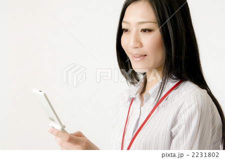 女性社員とメール 2231802