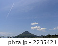 開聞岳と飛行機雲 2235421
