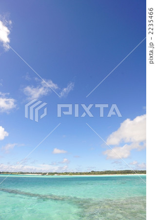 与論島の美しい海 2235466