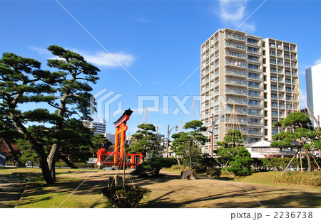 白山公園とマンション 2236738