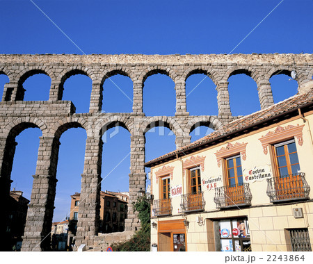 セゴビアのローマ水道橋 2243864