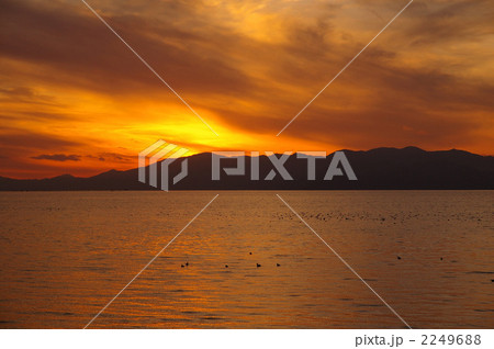 夕暮れの琵琶湖 2249688