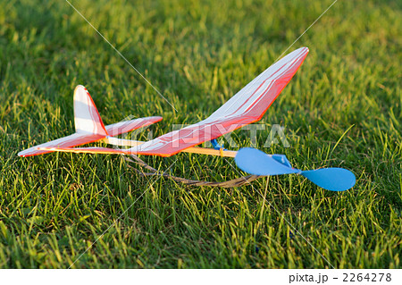 ゴム動力ライトプレーンの写真素材