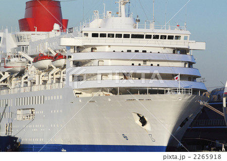 横浜港のふじ丸 2265918