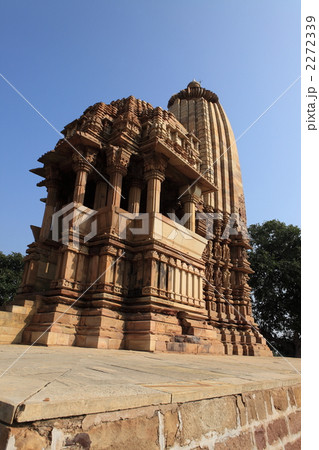 カジュラーホの建造物群 南群のチャトゥルプジャ寺院の写真素材 カジュラーホの建造物群 南群のチャトゥルプジャ寺院の写真素材