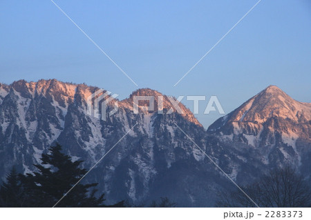 朝焼けの「戸隠連峰」 朝焼けの「戸隠連峰」 2283373