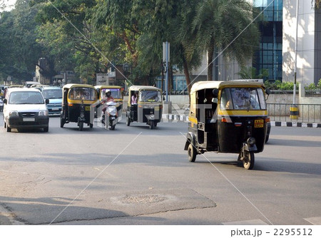 オートリクシャー オートリクシャー 2295512
