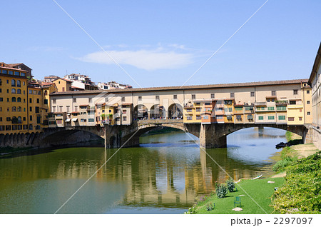 イタリア フィレンツェ ヴェッキオ橋 イタリア フィレンツェ ヴェッキオ橋 2297097